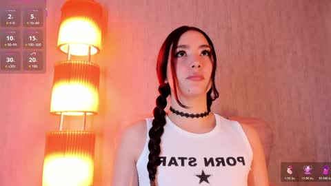 Luna  online show from 04.15.26