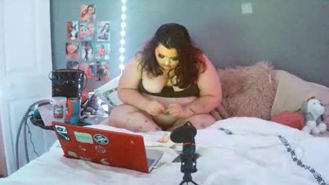 lunar_nightstar online show from 12.14.25