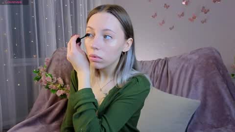 Kelly online show from 04.04.26