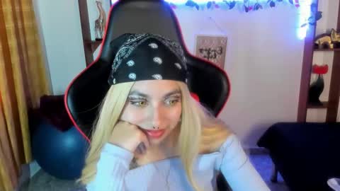 lunarichy online show from 10.29.25