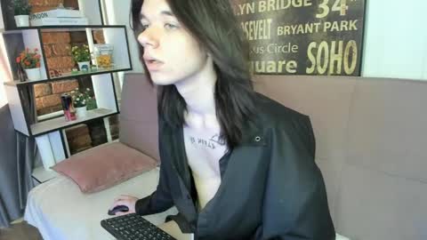 Matthew online show from 05.22.26