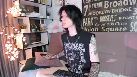 Matthew online show from 06.11.26