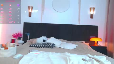 LunaticaBae online show from 02.21.26