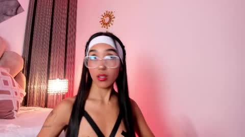 Luna   online show from 04.18.26