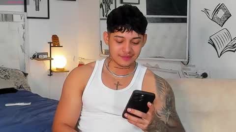 Lunay online show from 12.23.25