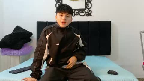 Snapshot of lunaydream chatting on 06.20.26 lunaydream online show from 06.20.26
