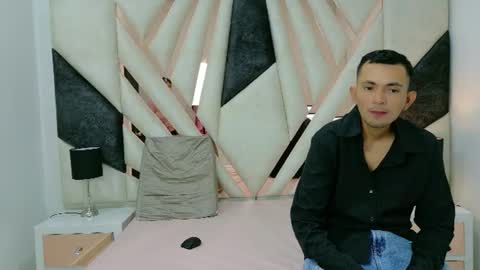 Luna y Sebastian online show from 07.03.26