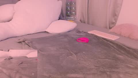  Luna Galaxy  online show from 01.19.25