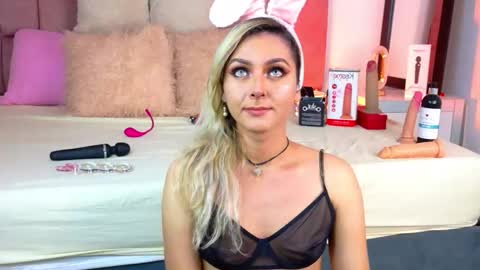 lunitadiva online show from 01.19.26