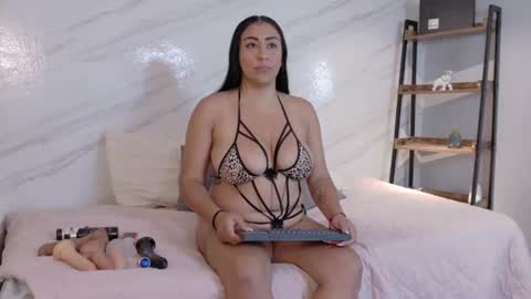 lunna_boobs20 online show from 07.04.26