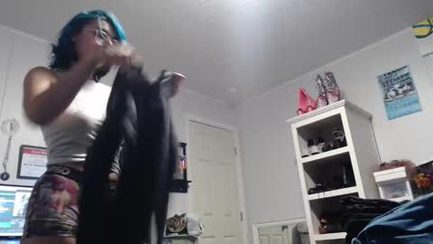 Lunobbione online show from 12.04.25