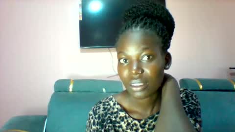 luo_queen online show from 04.11.26