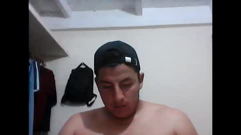 Snapshot of lupitamer chatting on 02.22.25 lupitamer online show from 02.22.25