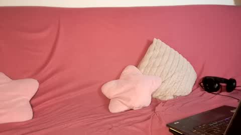 Snapshot of luros_modasy chatting on 03.03.25 Luros Modasy online show from 03.03.25