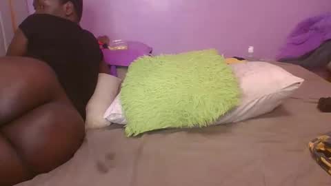 luscious online show from 10.15.25