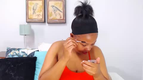 Snapshot of lusciousboobzz chatting on 11.15.25 lusciousboobzz online show from 11.15.25