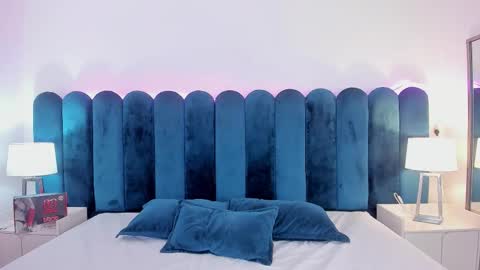 Lushian And Luna online show from 02.05.26