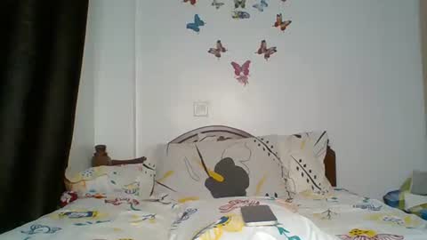 lushlola254 online show from 10.19.25