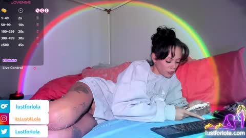 LOLA online show from 12.10.24