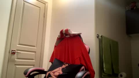 LOLA online show from 12.12.24