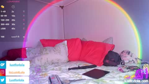 LOLA online show from 01.07.25