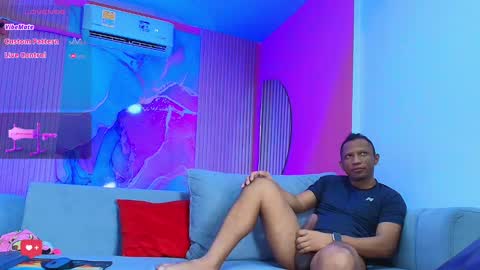 Snapshot of lustfullhouse54 chatting on 03.04.25 MIKE Y RUBY online show from 03.04.25