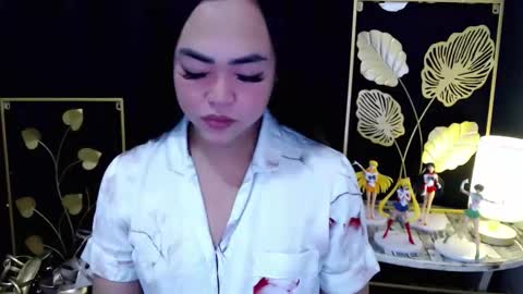 Trina online show from 03.30.26