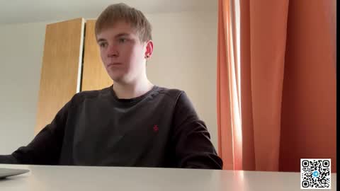 Nik online show from 10.18.25