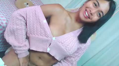 Snapshot of lustykeisha chatting on 06.12.26 KEISHA - DONT FORGET TO FOLLOW ME AND GIVE ME THUMBS UP 3 online show from 06.12.26