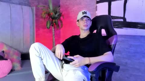 luuck online show from 02.24.26