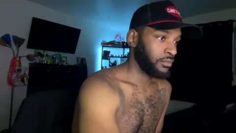 Snapshot of luverboibbc chatting on 12.28.24 luverboi online show from 12.28.24