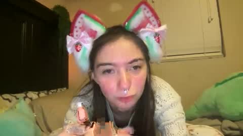 luvrxstarx online show from 12.18.25