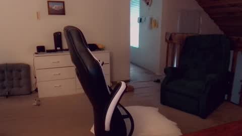 Britney online show from 02.20.25