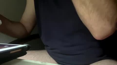 Snapshot of luvs2lickhotlips chatting on 01.16.25 luvs2lickhotlips online show from 01.16.25