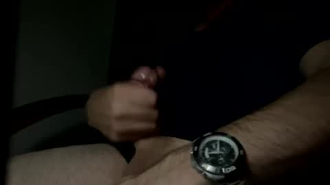 Snapshot of luvs2lickhotlips chatting on 01.18.25 luvs2lickhotlips online show from 01.18.25