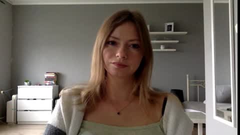 Millie online show from 09.22.25