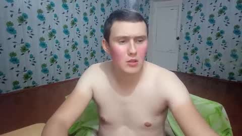 Snapshot of luxeboy_ chatting on 10.25.25 Mike online show from 10.25.25