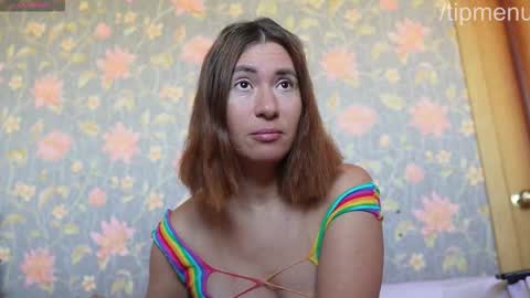 Snapshot of luxegirl67 chatting on 09.15.25 Sophie online show from 09.15.25