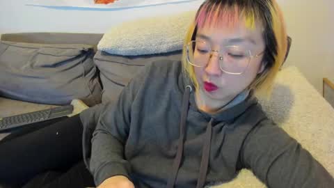 LuxGray online show from 01.21.25