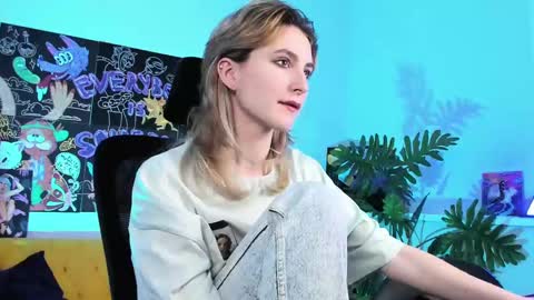 Ray online show from 02.17.25