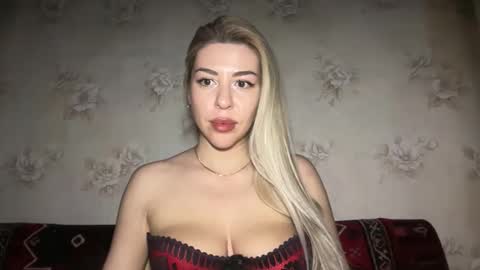 LuxSonyaStar online show from 03.12.26