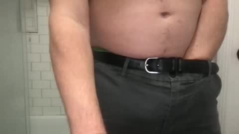 lvguynextdoor440656 online show from 11.11.25