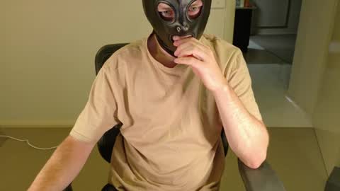 lxgxnd99 online show from 04.05.26