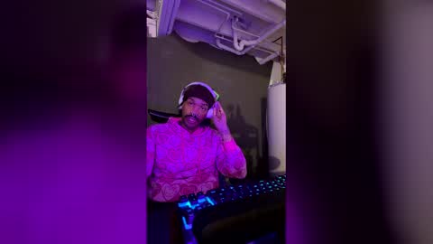 lxrdhxkvgemvsterjuice online show from 04.30.26