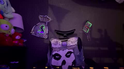 lxrdhxkvgemvsterjuice online show from 05.17.26