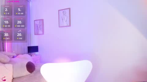 Snapshot of lya_brown chatting on 06.24.26 lya_brown online show from 06.24.26