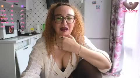 Snapshot of lyboff72 chatting on 04.21.26 lybava online show from 04.21.26