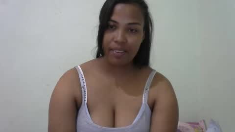 Snapshot of lycia01 chatting on 09.22.25 lycia01 online show from 09.22.25