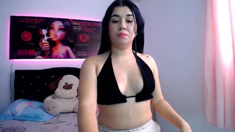 Snapshot of lyda20 chatting on 03.08.25 lyda online show from 03.08.25