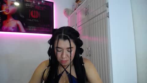 Snapshot of lyda20 chatting on 10.01.25 lyda online show from 10.01.25